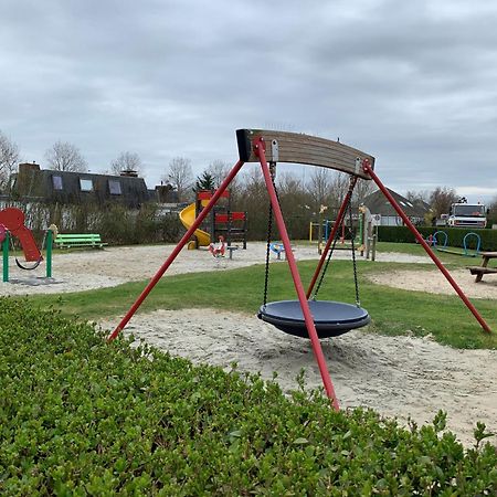 Kustverhuur, Park Schoneveld, Duinroos 102 เบรสเคินส์ ภายนอก รูปภาพ